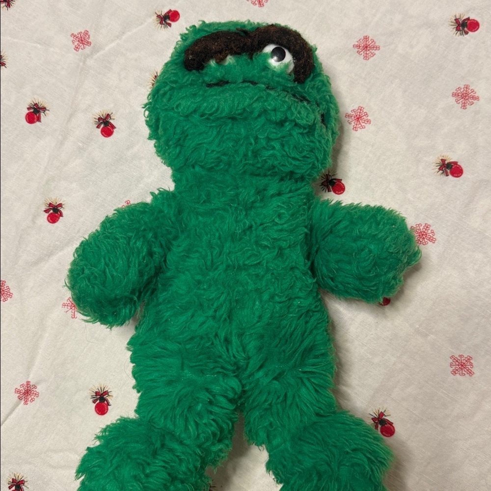Vintage Oscar the Grouch Plush